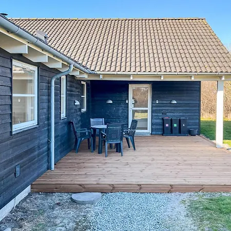 Feriehus Dejligt Hjem I Idestrup Med Sauna Bøtø By