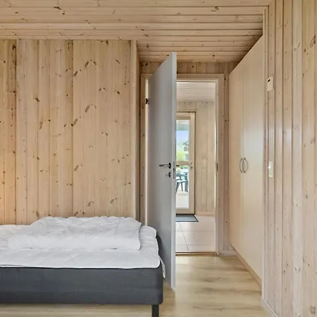 بيت للعطل Stunning In Idestrup With Sauna