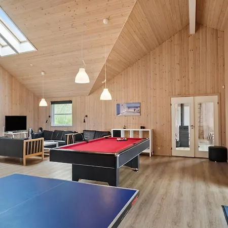 Dejligt Hjem I Idestrup Med Sauna Feriehus Bøtø By