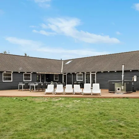 Pet Friendly In Idestrup With Kitchen Boto By