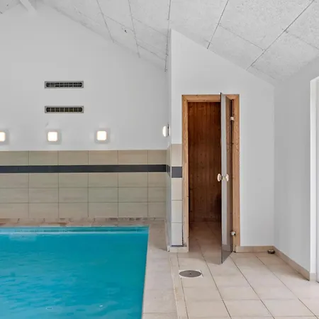Dejligt Hjem I Idestrup Med Sauna